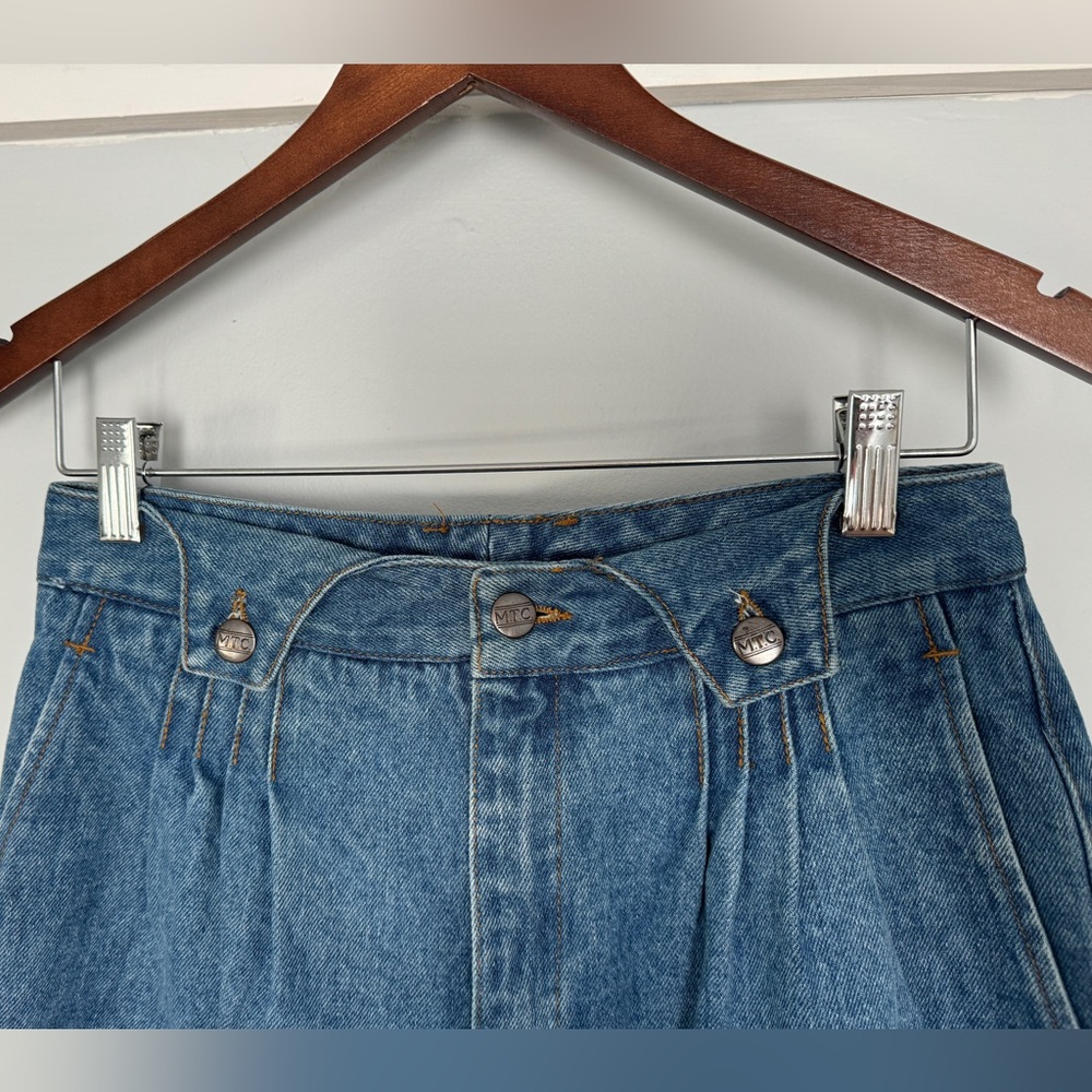 Women's Vintage Pleated Jeans